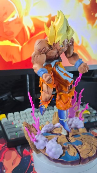 Figura Goku Super Saiyan
