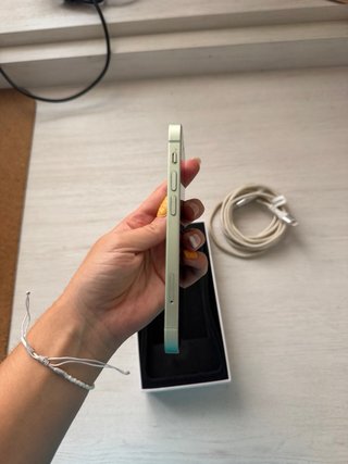 iPhone 12 mini verde pastello