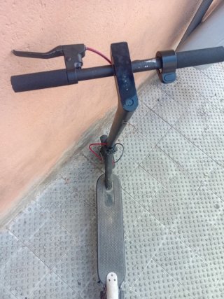 Patinete eléctrico plegable