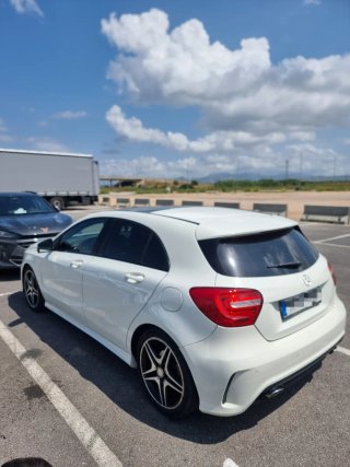 Mercedes-Benz a200 amg 2012