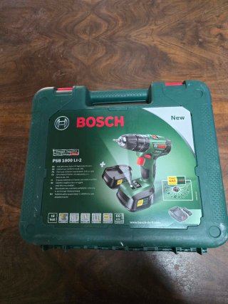 Pack Bosch 18V: 2 Baterías + Cargador + Maletín
