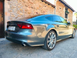 Audi A7 2011