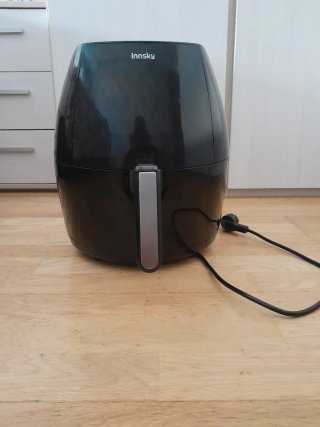 Freidora de aire Innsky negra