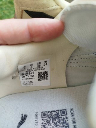 Zapatillas Puma Club Era II  Beige y Negro