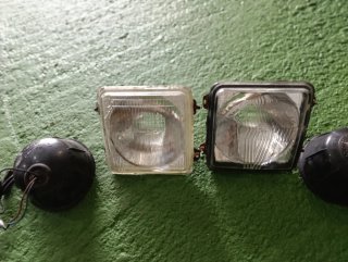 Faros Renault 6