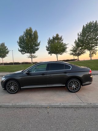 Volkswagen Passat 2015