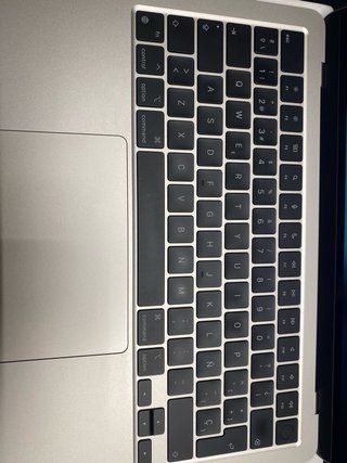 MacBook Air M3 8GB RAM 512GB SSD NUOVO
