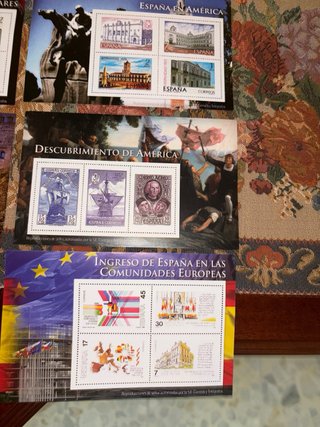 26 Hojas Filatélicas España Conmemorativas