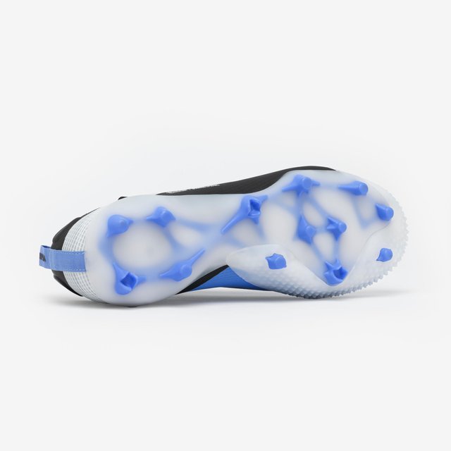 Botas de fútbol traxium edge ag/fg cosmos