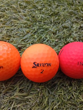 Pelotas de golf colores variados