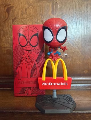 Figura Spiderman McDonald's Roja