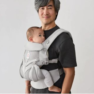 Mochila Ergobaby Omni Breeze color Pearl grey