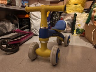 Bici infantil EIGHT4TWO azul y amarilla