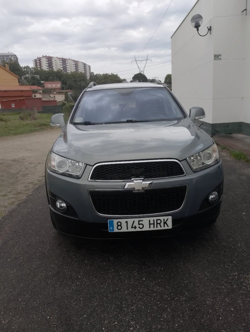 Chevrolet Captiva 2013 - foto 1