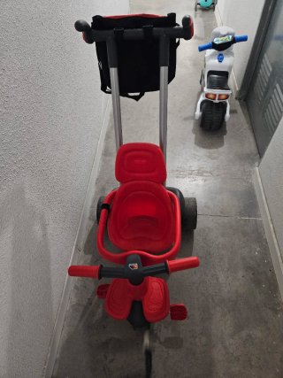 Triciclo Molto Urban Rojo