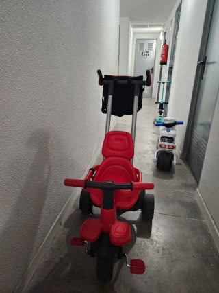 Triciclo Molto Urban Rojo