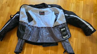 Chaqueta de moto negra talla L