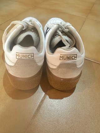 Zapatillas Munich Talla 39