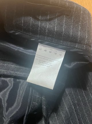 Pantalones Hugo Boss grises de raya diplomática