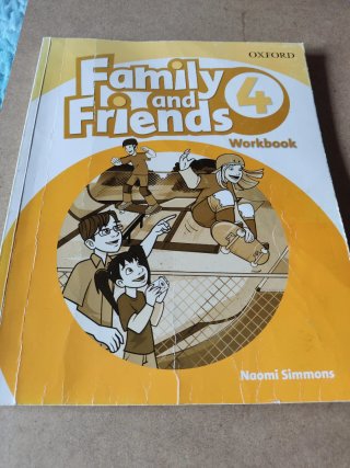 Family and friends 4. Class Book y Workbook.