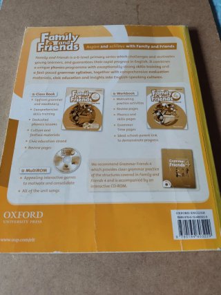 Family and friends 4. Class Book y Workbook.