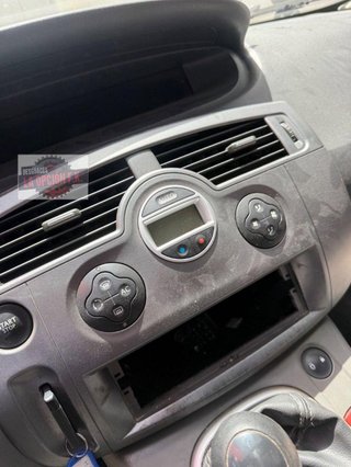 MANDO CALEFACCION / AIRE ACONDICIONADO Renault Scenic II (JM) (2003->2008)