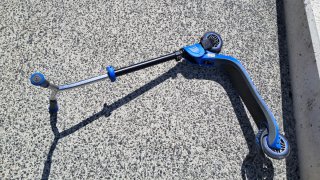 Patinete infantil azul