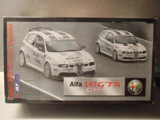 Scalextric 2 Alfa Romeo 147 GTA CUP