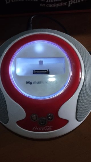 Altavoz Coca-Cola MP3 iPod
