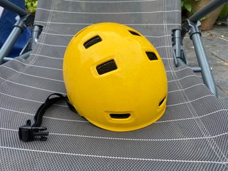 Casco infantil amarillo 48-52 cm