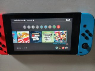Nintendo Switch + 8 Juegos + 3 juegos de GTA=60€