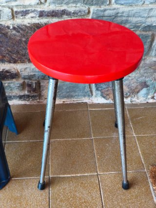 Taburete Vintage Industrial Rojo 41x32cm