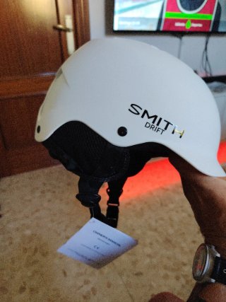Casco de snow board y esky