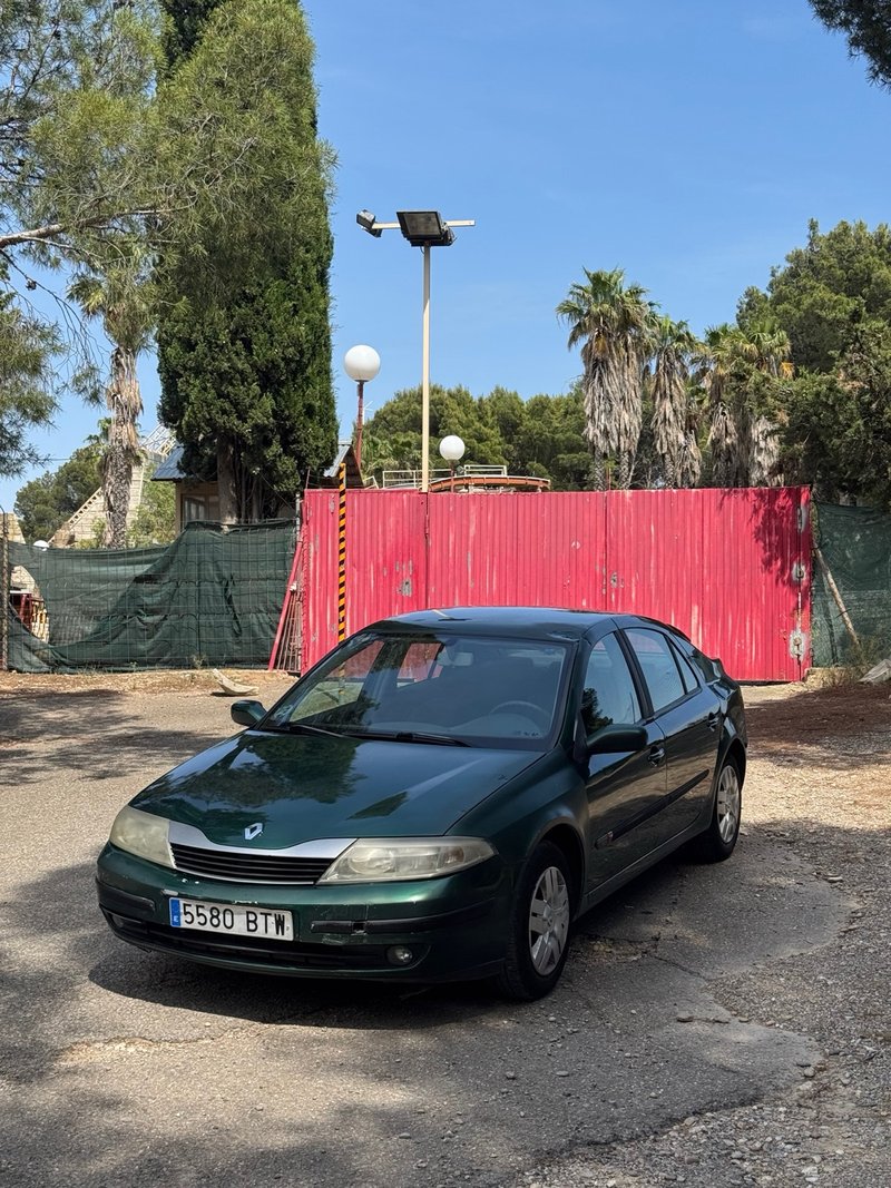 Renault Laguna 2003 - foto 1