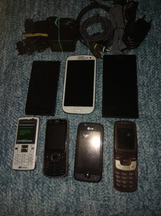 7 Móviles para piezas (LG, Nokia, Samsung, Sony)