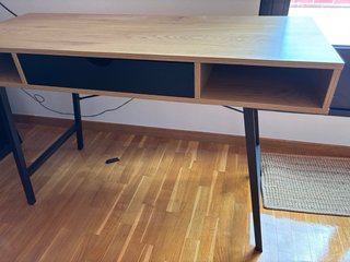 Escritorio madera y metal