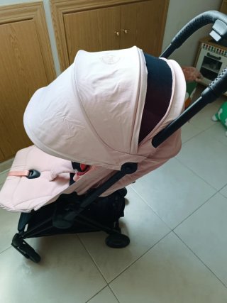 Silla de paseo Cybex Coya color rosa
