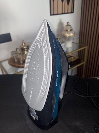 Tabla y plancha Cecotec sin usar