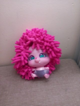 Muñeco The Bellies Beastie Pompom