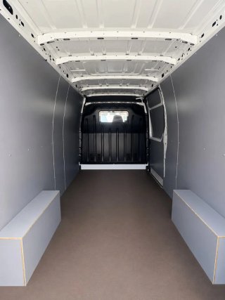 Nissan NV400 2018