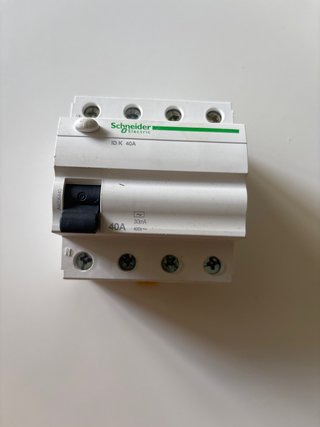 Interruptor Diferencial Schneider Electric 40A