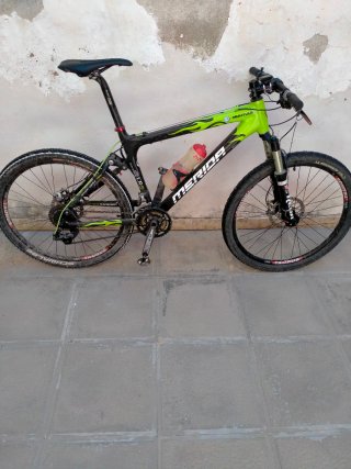 Bicicleta MTB Mérida 26 Carbono
