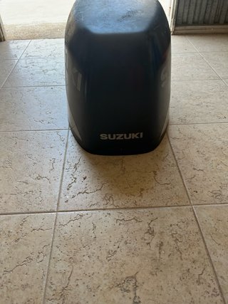 Capota Suzuki 40cv fueraborda