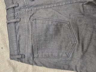 Pantalón largo gris