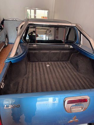 Mitsubishi L200 2006
