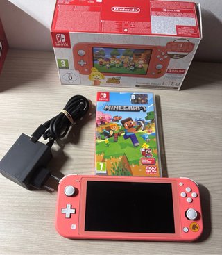 Nintendo Switch Lite Edizione Animal Crossing