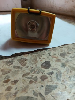 Linterna Energizer Amarilla
