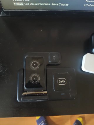 Cargador Inalámbrico 3 en 1 + Auriculares