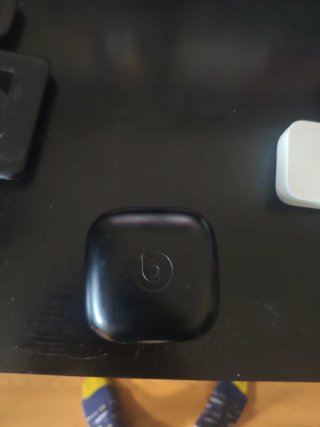 Cargador Inalámbrico 3 en 1 + Auriculares