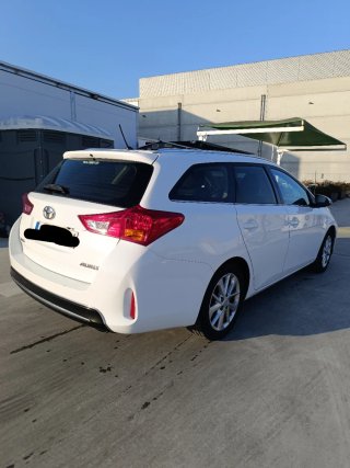 Toyota Auris 2013